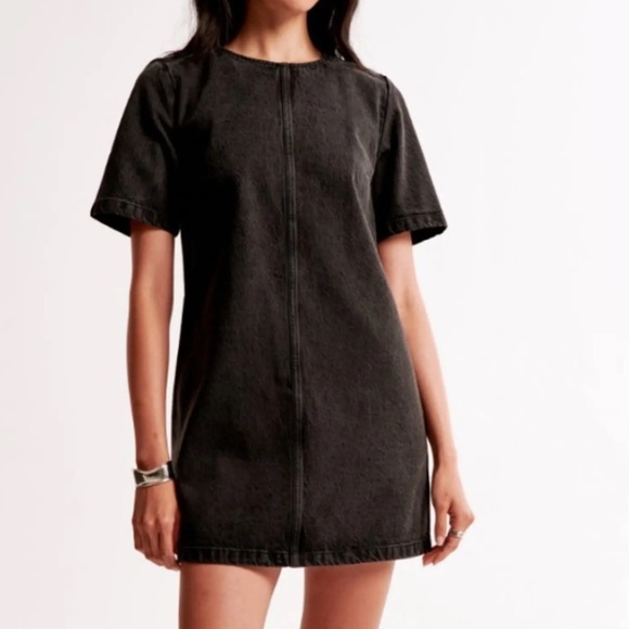 Abercrombie & Fitch Dresses & Skirts - Abercrombie & Fitch Washed Black Mini Shift Dress